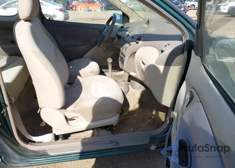 2003 Toyota Echo z USA, uszkodzony, nr VIN JTDAT123330281675